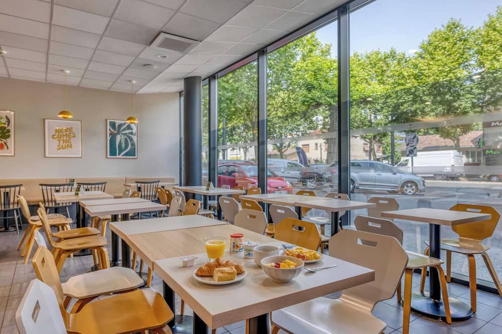 فندق بي آند بي في بوردو مركز بيجل