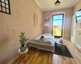 Elbling Apartment mit Terrasse - Netflix - Parkplatz - Weinbergblick - Meißen - Schlafzimmer