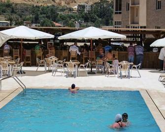 Chalets De Faraya - Faraya - Pool