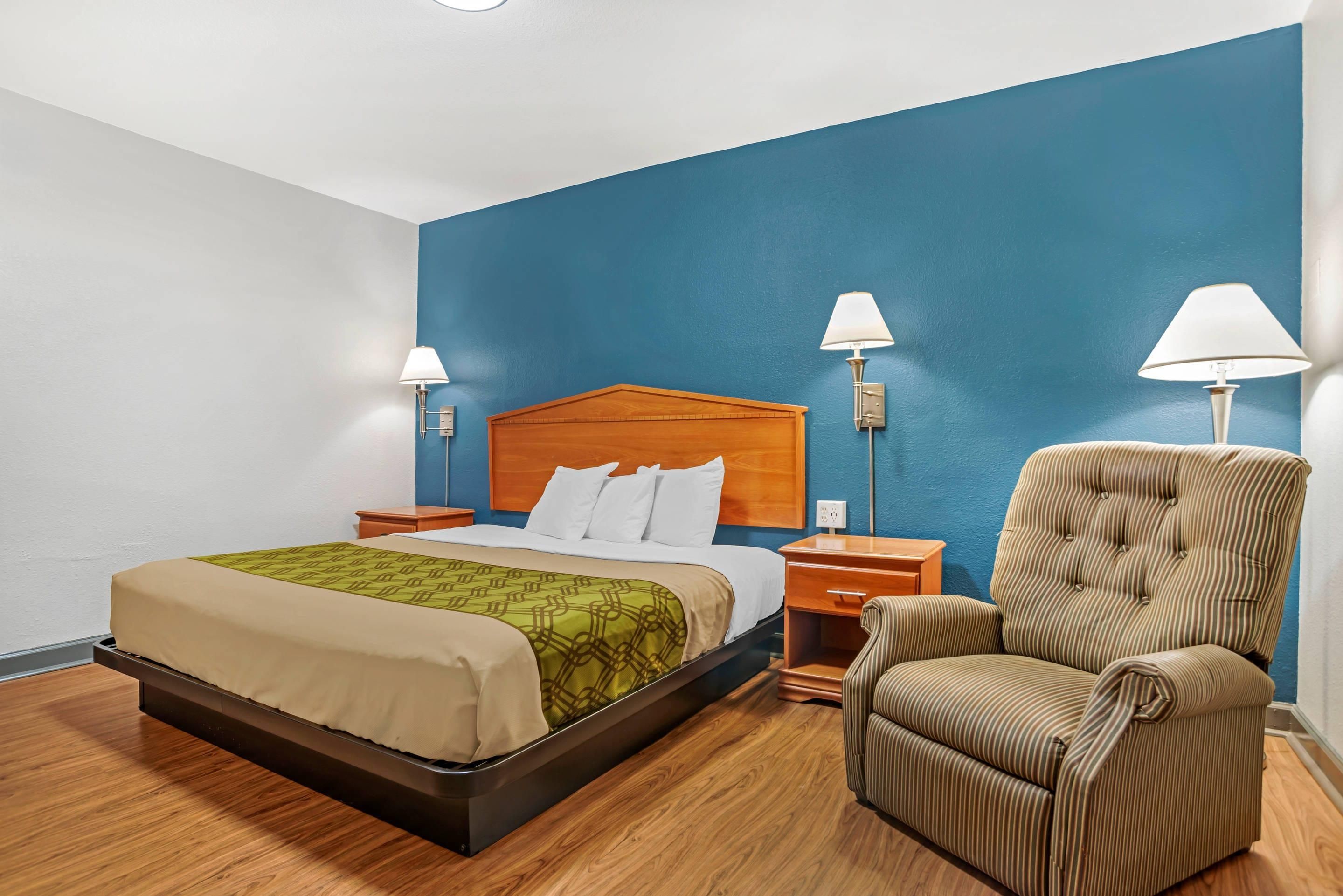 Econo Lodge Tallahassee - טאלהאסי - חדר שינה