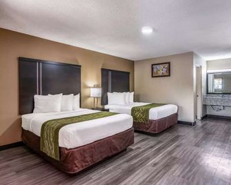 Americas Best Value Inn Opelika - Opelika - Bedroom