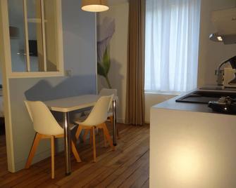 Garden Apparts Rennes Centre Gare - Rennes - Comedor
