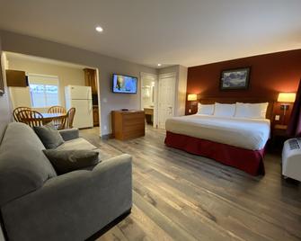 Sahara Courtyard Inn - Osoyoos - Bedroom