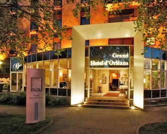 Logis Hotels Grand Hotel d'Orléans - Albi - Budova