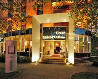 Logis Hotels Grand Hotel d'Orléans - Albi - Building