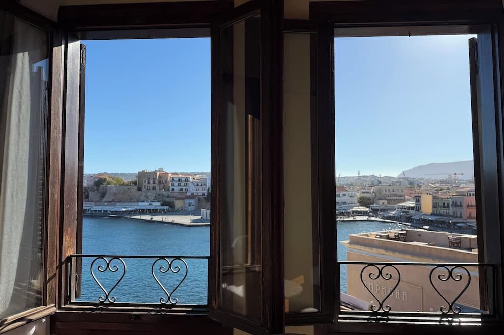 Helena Hotel - חאניה - מרפסת