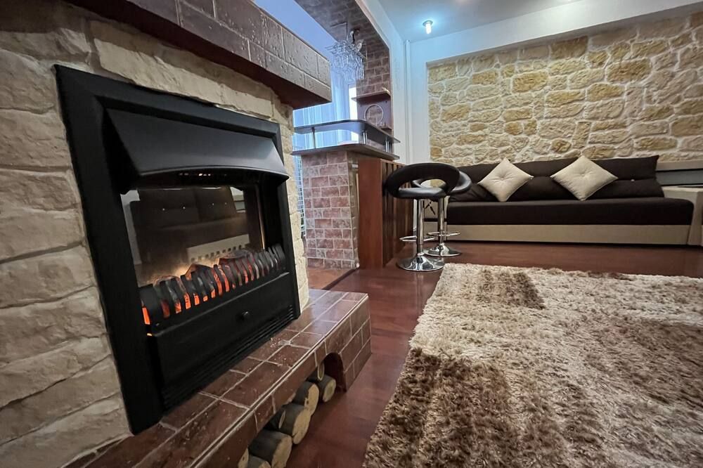 Eva's luxury central apartment - Bucharest - Living room