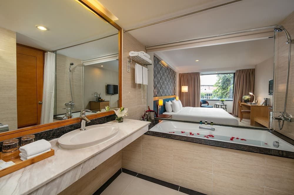 La Casa Hanoi Hotel - Hanói - Banheiro