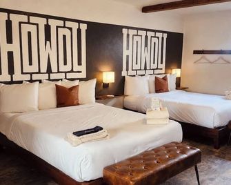Elk Antler Inn - Thermopolis