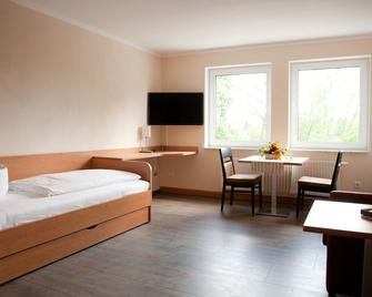 Apartmenthaus Wesertor - Kassel - Bedroom