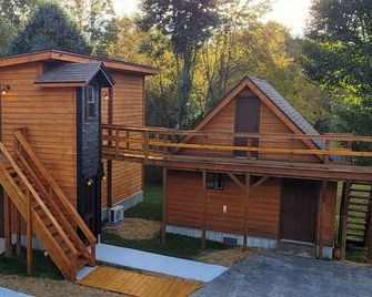 The Eryie at Beauty Mountain - Edmond - Gebäude