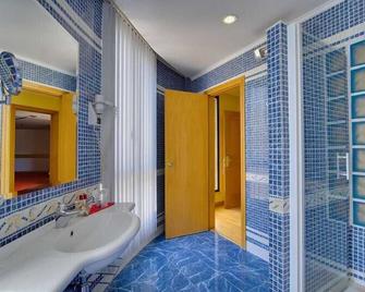 Hotel Alif Campo Pequeno - Lisbon