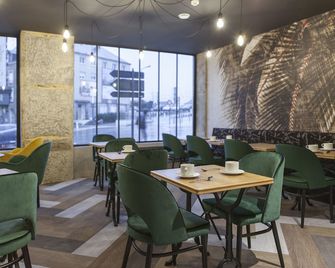 Logis Hotel du Maine - Laval - Restaurant