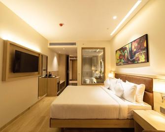The Monarch At Chakan Midc - Pune - Chākan - Habitación