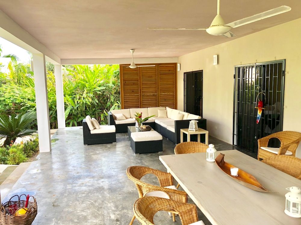 La Belle Créole - Las Galeras - Patio