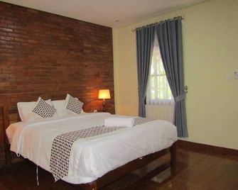 Nia Maretta House Syariah - Magelang - Ložnice