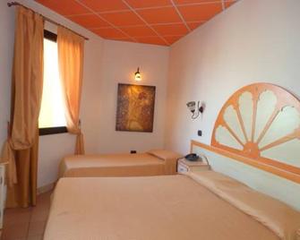 Hotel Villabella - San Bonifacio - Schlafzimmer