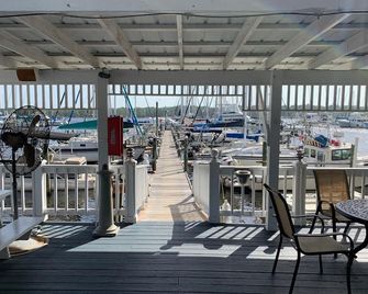 Welcome To The Marina House! - Niceville - Balcony