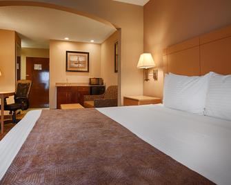 SureStay Plus Hotel by Best Western Roanoke Rapids I-95 - Roanoke Rapids - Habitación