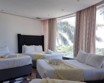 A Romantic Herrwood Villa - Durban - Habitació