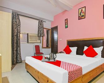 Hotel O Metro Star Near Lotus Temple - Neu-Delhi - Schlafzimmer
