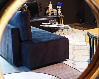 Accessible Luxury - Artémida - Living room