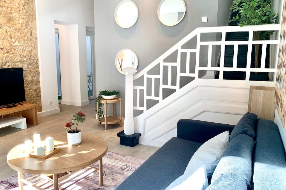 Home Out City Villa - ליסבון - סלון