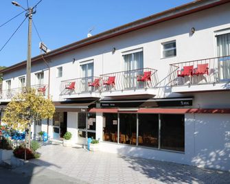 Alojamento Correia - Caldelas - Edificio