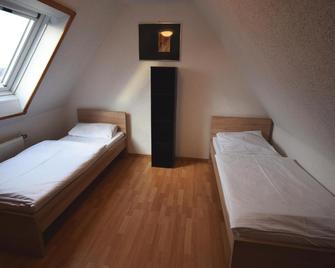Ab Apartment Objekt 76 - Fellbach - Schlafzimmer