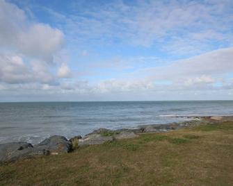 Gite La Haye-Du-Puits, 2 Bedrooms, 3 Persons - La Haye - Playa