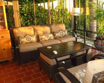 Ocean View Dream Getaway! Romantic Cardiff by the Sea - Encinitas - Sala de estar