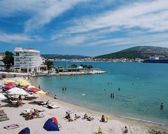 Pasifik Hotel - Cesme - Praia