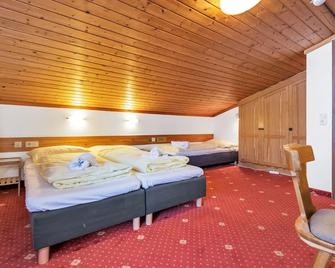 Hotel Pinzgauerhof - Inclusive Evening Dinner - Saalbach - Sovrum