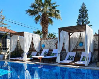 Ala Konak Alacati - Cesme - Piscina