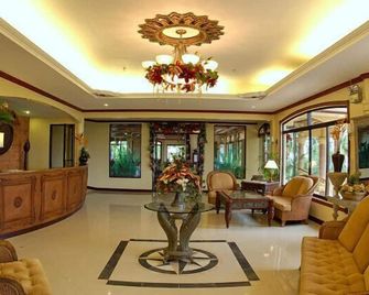 Camiguin Highland Resort - Mambajao - Lobby