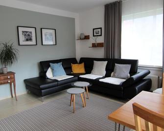 Ferienwohnung Kuck Vogelreichsweg - Bad Pyrmont - Wohnzimmer