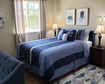 Elegant Studio Apt. House Near Emanuel Hospital - Turlock - Slaapkamer