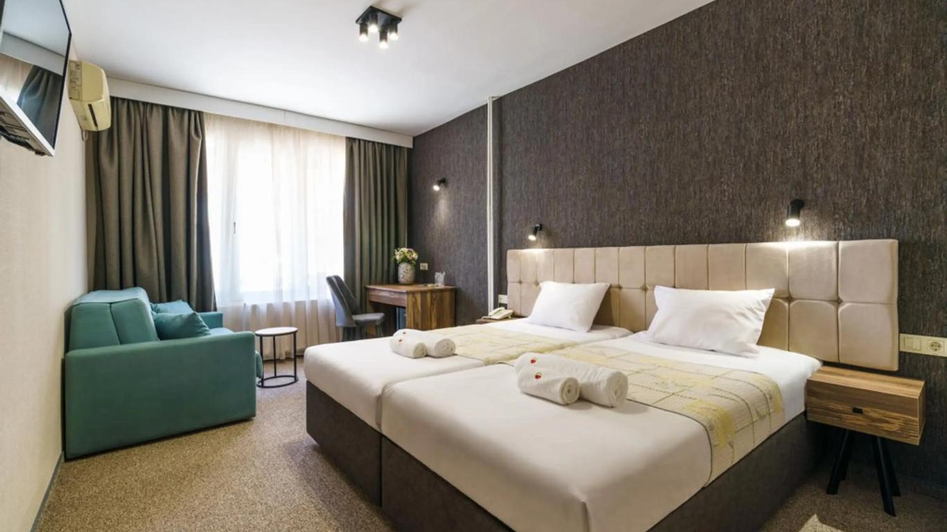Bistra & Galina Hotel