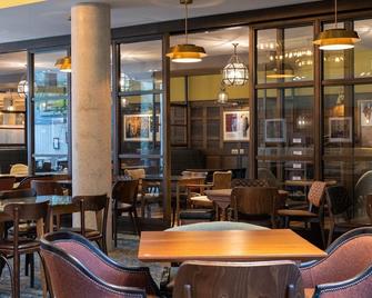 Keavan's Port Hotel, Dublin - Dublin - Bar