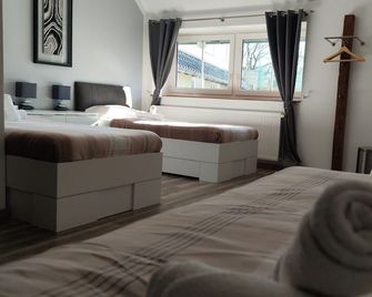Gastezimmer Sarstedt - Sarstedt - Slaapkamer
