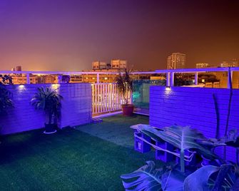 U House - Tainan - Piscina