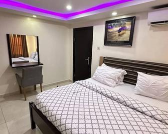 Hillside Gardens Ltd - Lagos - Habitación