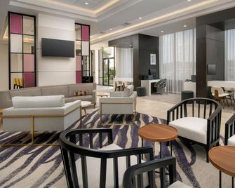 Crowne Plaza San Antonio Airport By IHG - San Antonio - Lounge