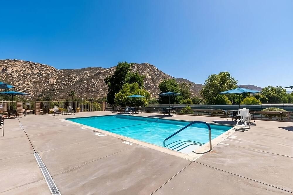 Enjoy a Hassle-Free Stay! 3 Convenient Units w/ Full Kitchen | Pool | Parking