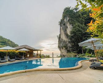 Railay Phutawan Resort - Ao Nang - Piscina