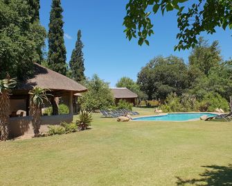 Chrislin African Lodge - Addo - Uima-allas