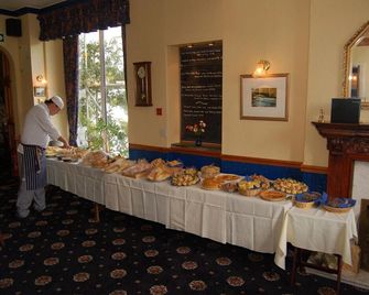 Brook House Inn - Holmrook - Buffet