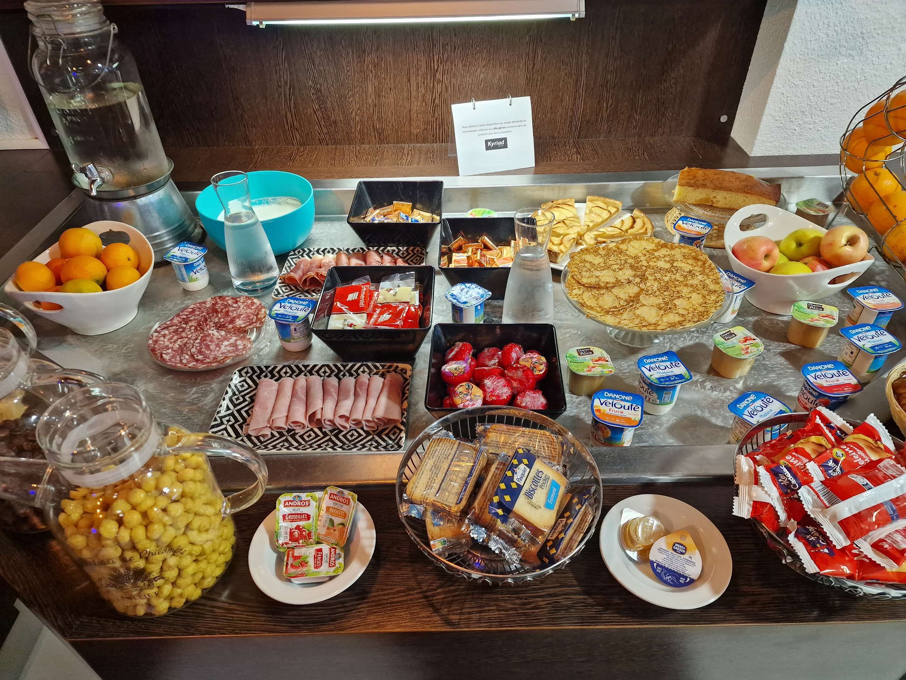 Kyriad Montluçon - Saint Victor - Saint-Victor - Buffet