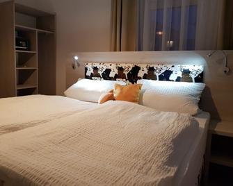 Arthotel Brunnen - Bad Pyrmont - Спальня