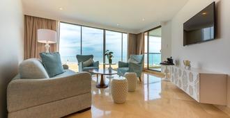 Radisson Cartagena Ocean Pavillion - Cartagena - Living room